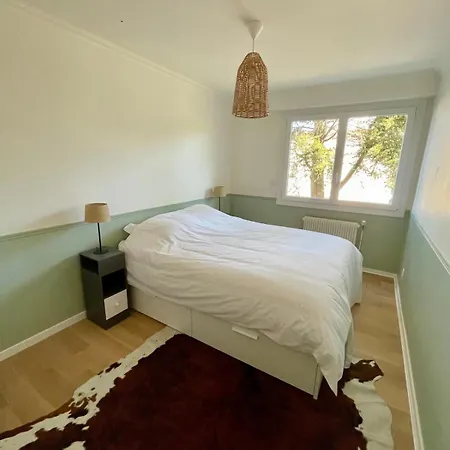 76m2 Entierement Renove Bordeaux
